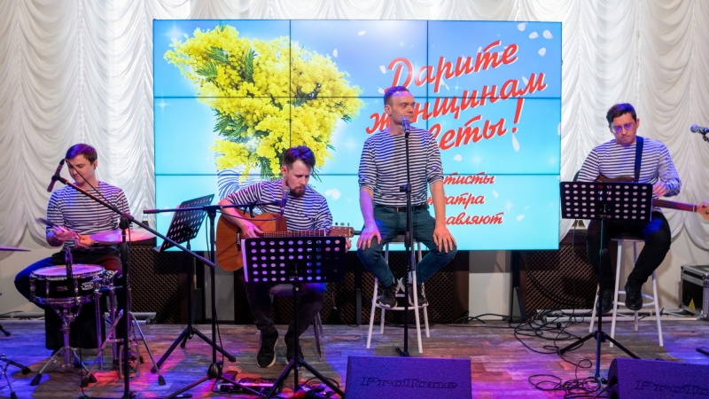 Первый весенний квартирник отгремел в Мурманске - иллюстрация новости Мурманского областного драматического театра